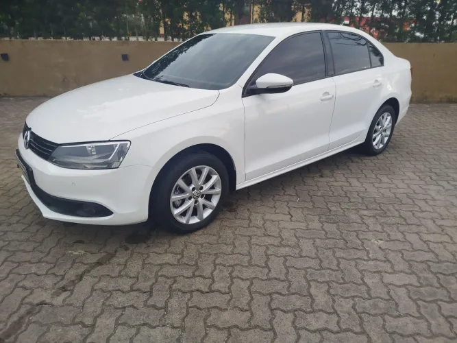 Volkswagen Jetta Comfortline 2.0 T.flex 8V 4P Tipt. 2013