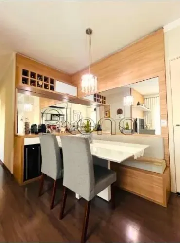 Apartamento à Venda no Condomínio Brisa Club House em Valinhos, no bairro Ortizes.