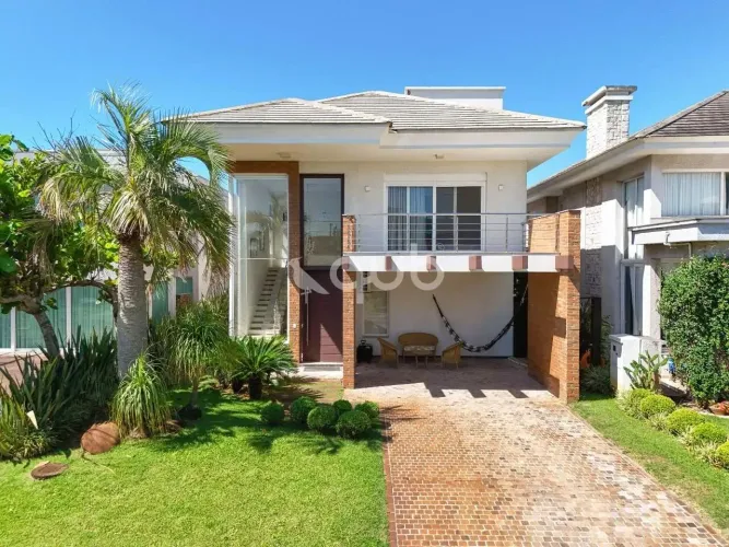 Sobrado à venda, 4 quartos, 4 suítes, 2 vagas, Condomínio Acqualina Beach - Xangri-Lá/RS