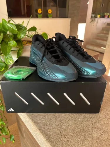 Adidas AE 1 Low TAM. 41 - tênis de basquete