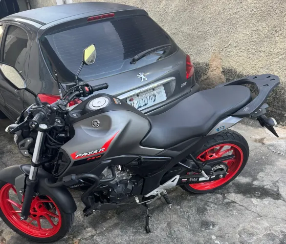Yamaha fz15