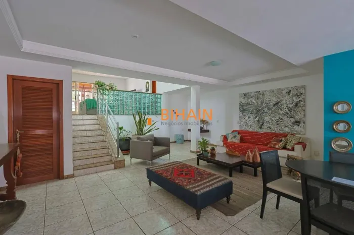 Casa com 4 dormitórios para alugar por R$ 13.588,00/mês - Buritis - Belo Horizonte/MG