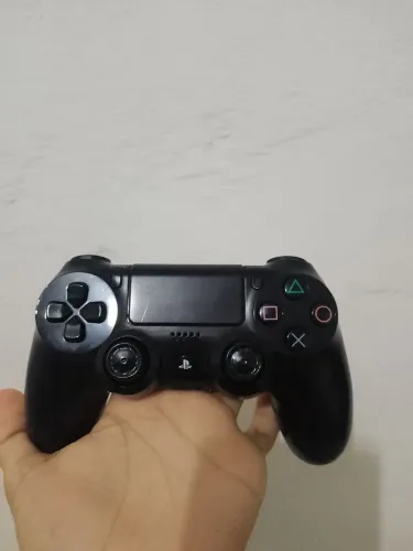 Controle de Ps4+ Jogo em mídia física