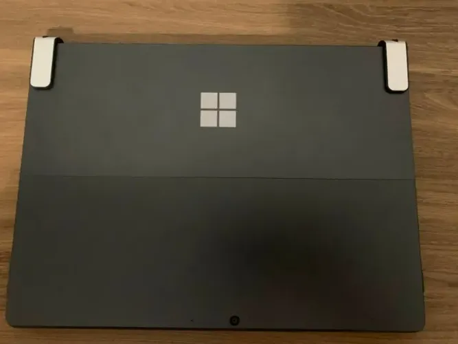 Microsoft Surface Pro 8 i7 16GB SSD 256GB + Teclado Brydge