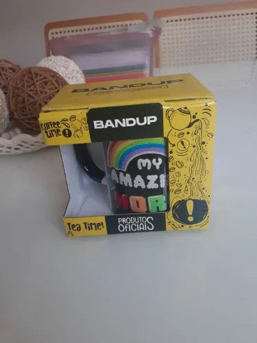 Caneca de porcelana- my amazing world. Original