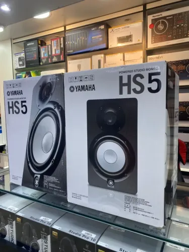 Par de Monitores de áudio Yamaha HS5 Black Oferta World Of Music
