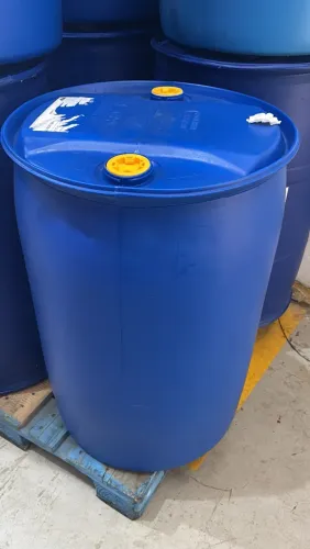 Vendo tambor de plástico , bombona 200L em ótimo estado.