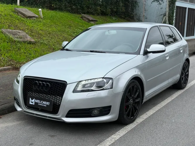 Audi A3 Sportback 2.0 16V TFSI S-tronic 2011