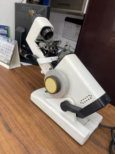 Lensometro manual