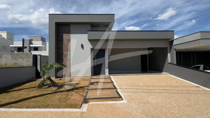 Casa Térrea com 3 suítes Cozinha Gourmet e Piscina no Engenho Velho