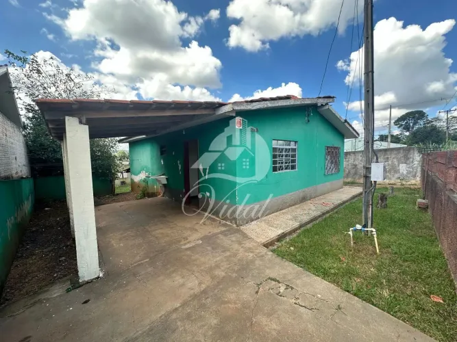 Vende-se casa em Ponta Grossa 