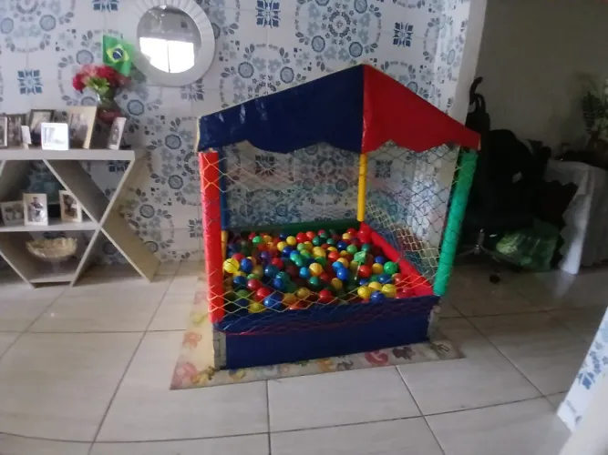 Piscina de bolinhas com 750 bolinhas R$650