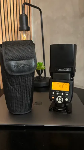 Flash Yongnuo YN565EX III para Canon - Excelente Estado