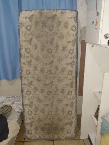 Cama de solteiro ortopédica