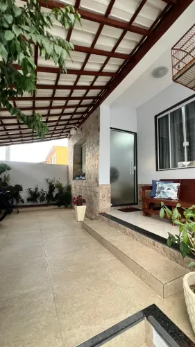 Casa com piscina à venda no Bairro Adriana | Campo Grande, RJ.