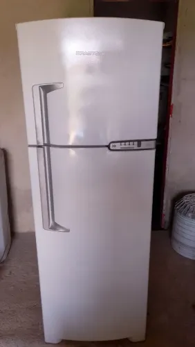 Geladeira Brastemp Frost Free funcionando perfeitamente