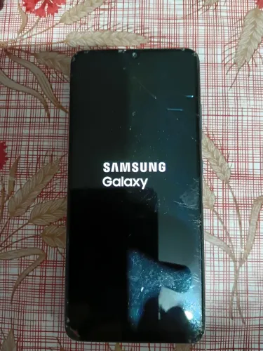 Celular galaxy A 30