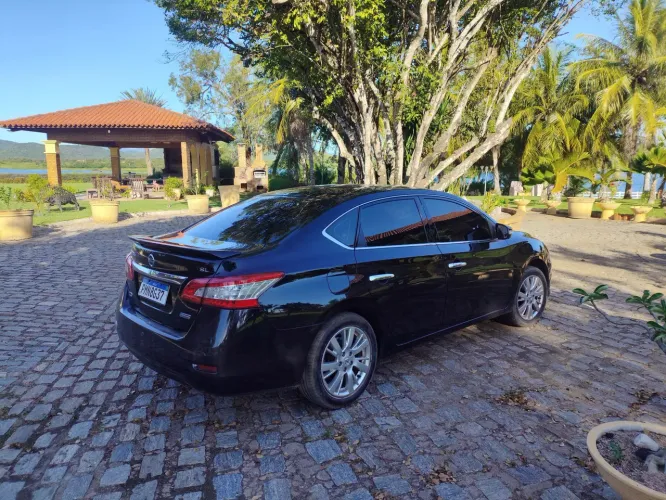 Nissan Sentra SL 2.0/ 2.0 Flex Fuel 16V Aut. 2015