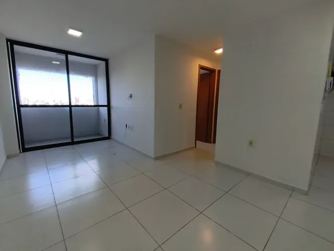 Excelente 2 Quartos pertinho da Av Fernandes Lima 