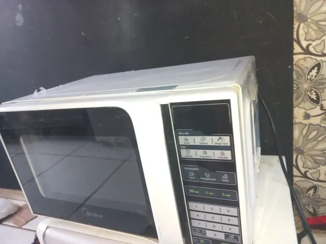 Microondas funcionando