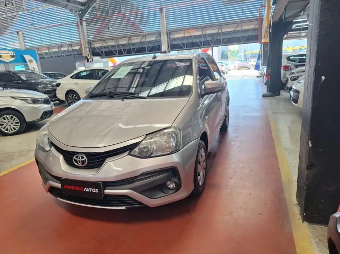 Toyota Etios X 1.3 Flex 16V 5P Mec. 2018