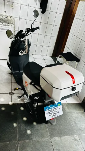 Vendo moto elétrica 2 meses de uso