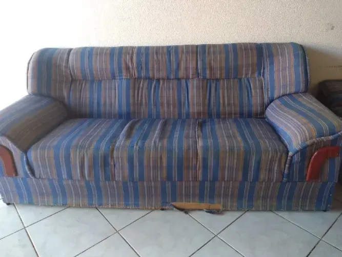 Sofá usado para Doação 