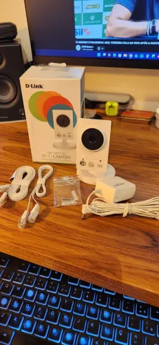 Câmera de segurança wifi D-Link DSC-2132L