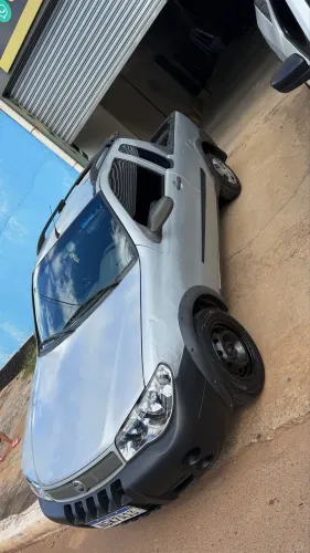 Fiat Strada Trekking 1.4 MPI Fire Flex 8V CE 2006