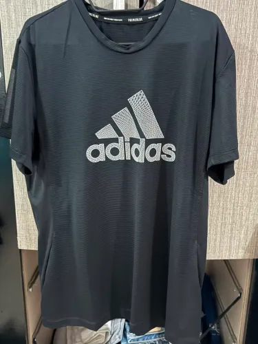Camisas da adidas - M ou G (originais)