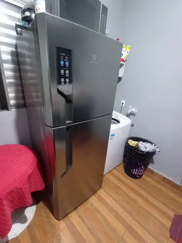 Geladeira Electrolux Frost Free 220 v entrego