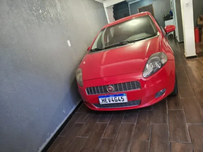 Fiat Punto Attractive Italia 1.4 F.flex 8V 5P 2012