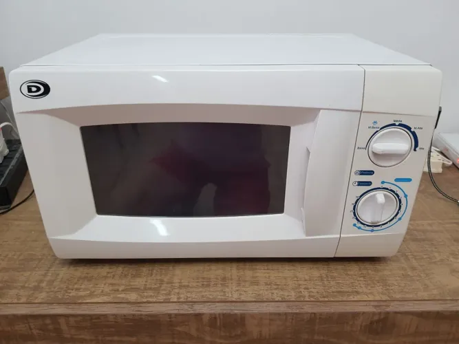 Forno micro ondas Durabrand