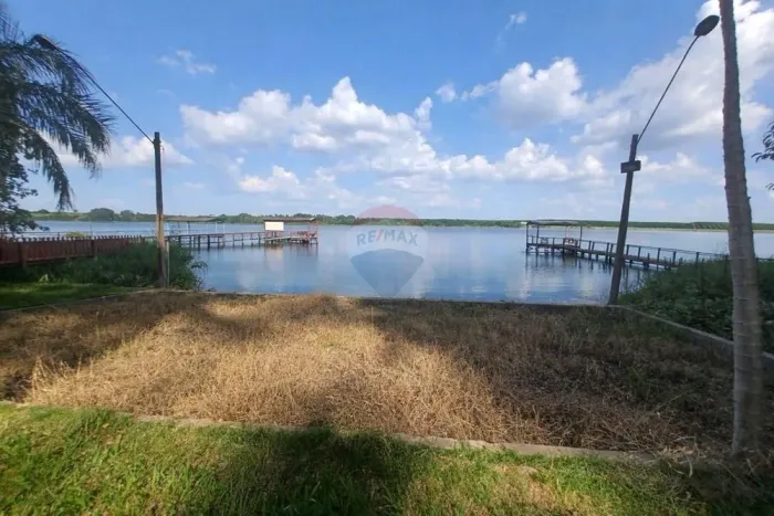 Rancho Encantador em Promissão com Vista para o rio.