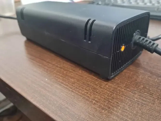 Fonte Xbox 360 Slim
