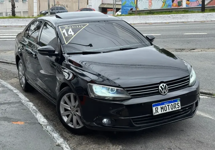 Volkswagen Jetta Comfortline 2.0 T.flex 8V 4P Mec. 2014