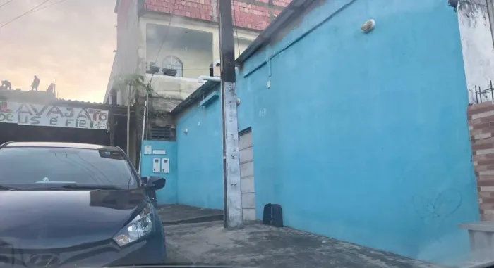 Aluguel em rua pública a 3 minutos do DB Ponta Negra