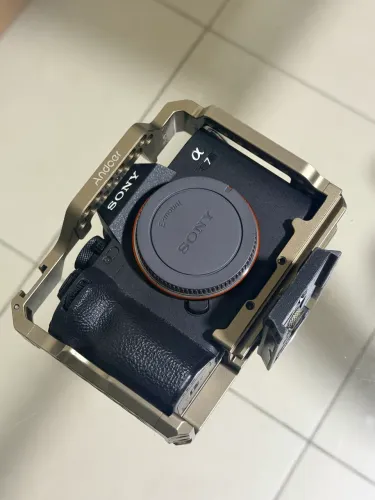 Sony a7 iv
