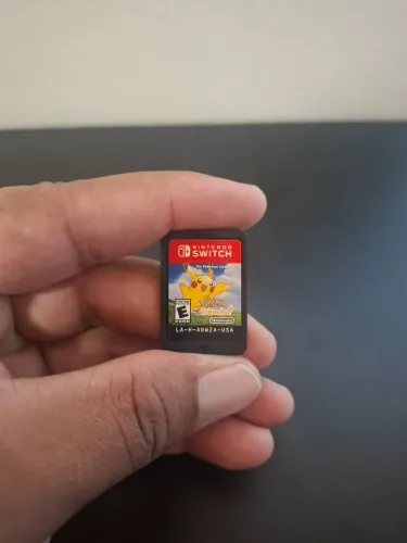 Jogo Nintendo Switch Lets go Pikachu - ENVIO OLX