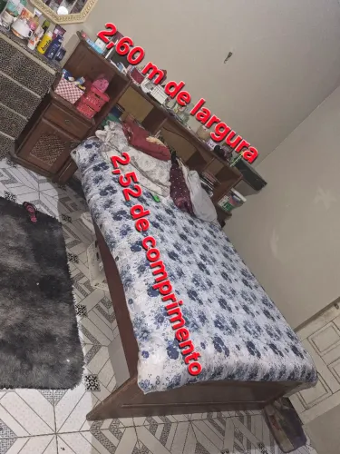 Cama casal madeira de lei