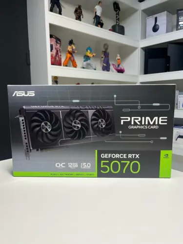RTX 5070 ASUS