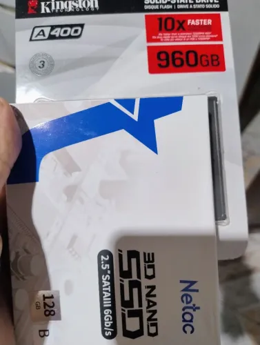 3x SSD SATA 960GB+256GB+128GB
