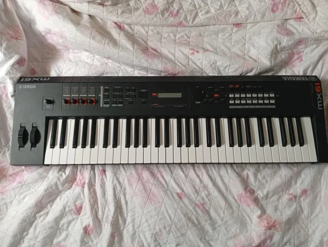 Teclado Yamaha Mx61