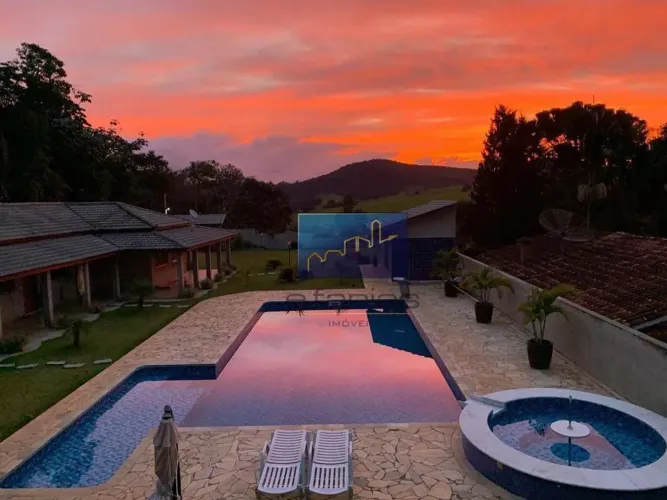 Chácara com 8 dormitórios à venda, 500 m² por R$ 1.300.000,00 - Vargem - Vargem/SP