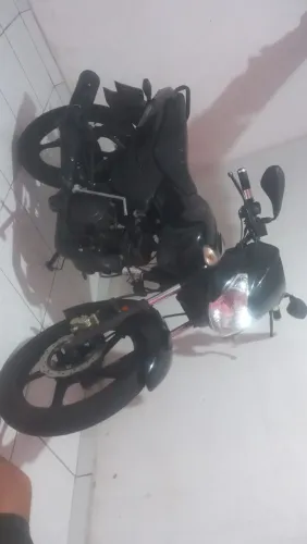 Muttu 110 a venda