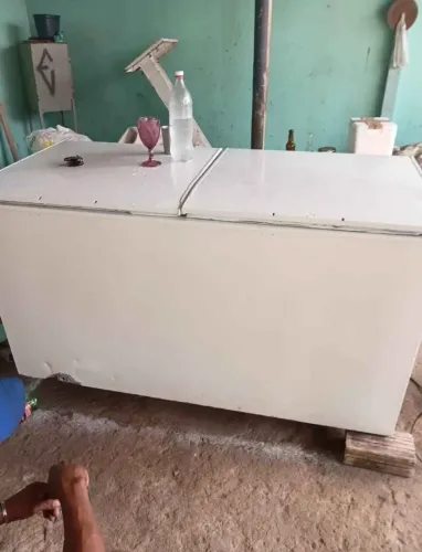 Vendo freezer duas portas