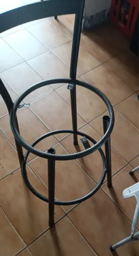 Banqueta cadeira baixa