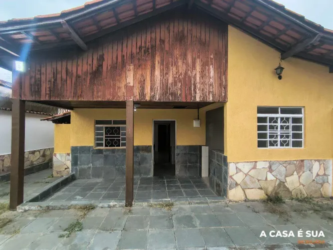 Casa para Aluguel em Contagem (Eldorado/Cidade Jardim Eldorado) com 3 Quartos e 1 Suíte