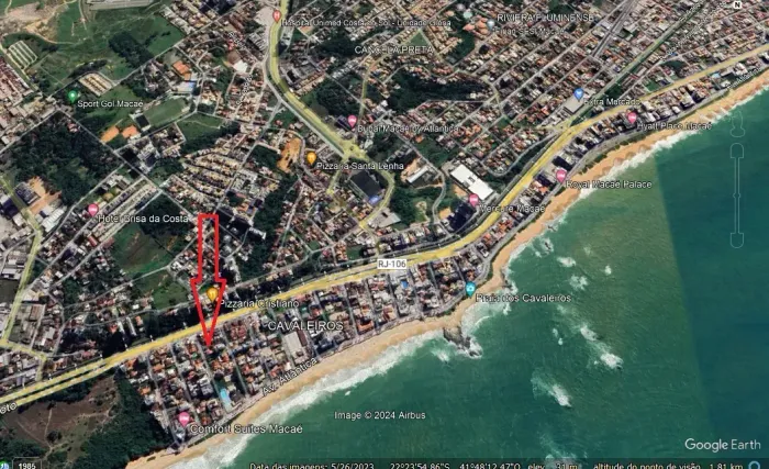 Casa comercial com 4 quartos, mais 1 Edícula nos fundos em Cavaleiros - Macaé - RJ