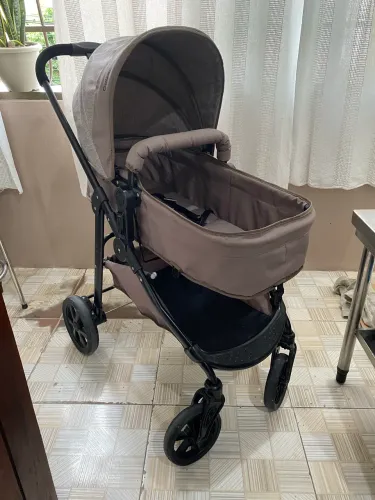 CARRINHO DE BEBÊ
